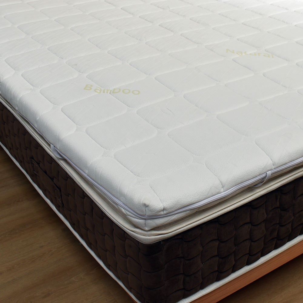 Removable Bamboo Mattress Topper in Natural Latex, 5 cm high