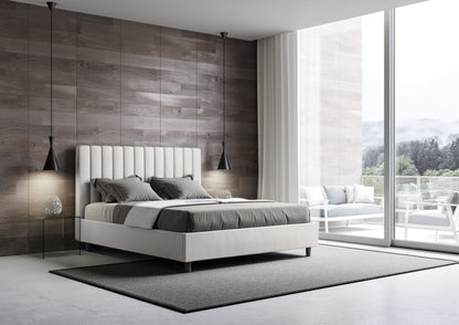 Letto con testata a scelta tra giroletto, contenitore o con rete a doghe in similpelle bianco - 120x190 piazza e mezzo standard - JoyShop Materassi