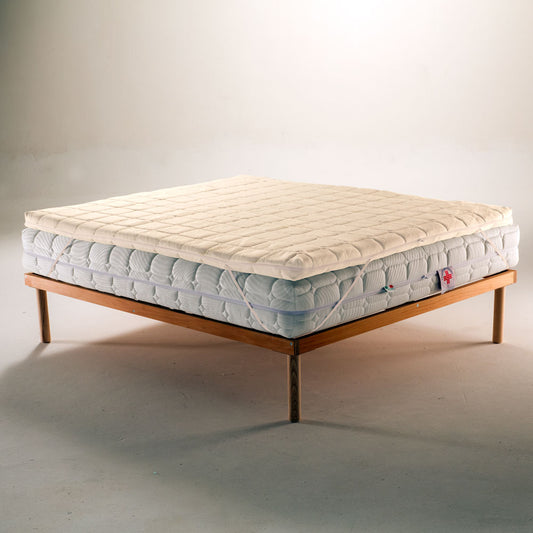 Removable Bamboo Mattress Topper in Natural Latex, 5 cm high